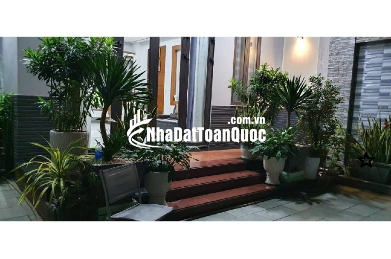 BÁN NHÀ MẶT PHỐ TRẦN HƯNG ĐẠO I QUẬN 5, HỒ CHÍ MINH - SỔ HỒNG CHÍNH CHỦ, DIỆN TÍCH 300M2, CHÍNH XÁC GIÁ 100 TRIỆU!